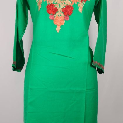 Elegant Green Kashmiri Handwork Kurti with Floral Embroidery in Summer Cool Fabric for Comfortable Daily and Festive Wear